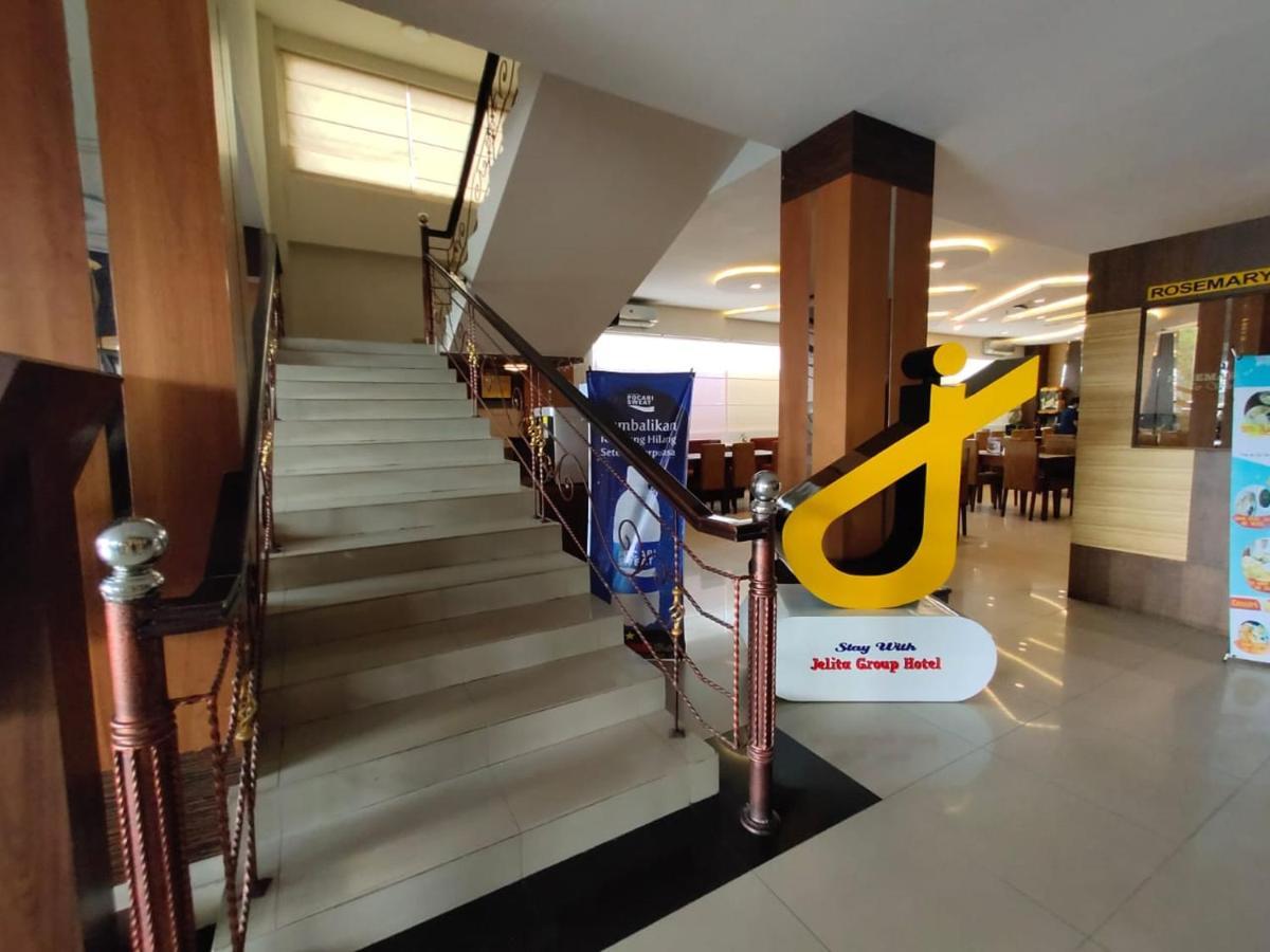 Jelita Bandara Hotel Banjarbaru Luaran gambar